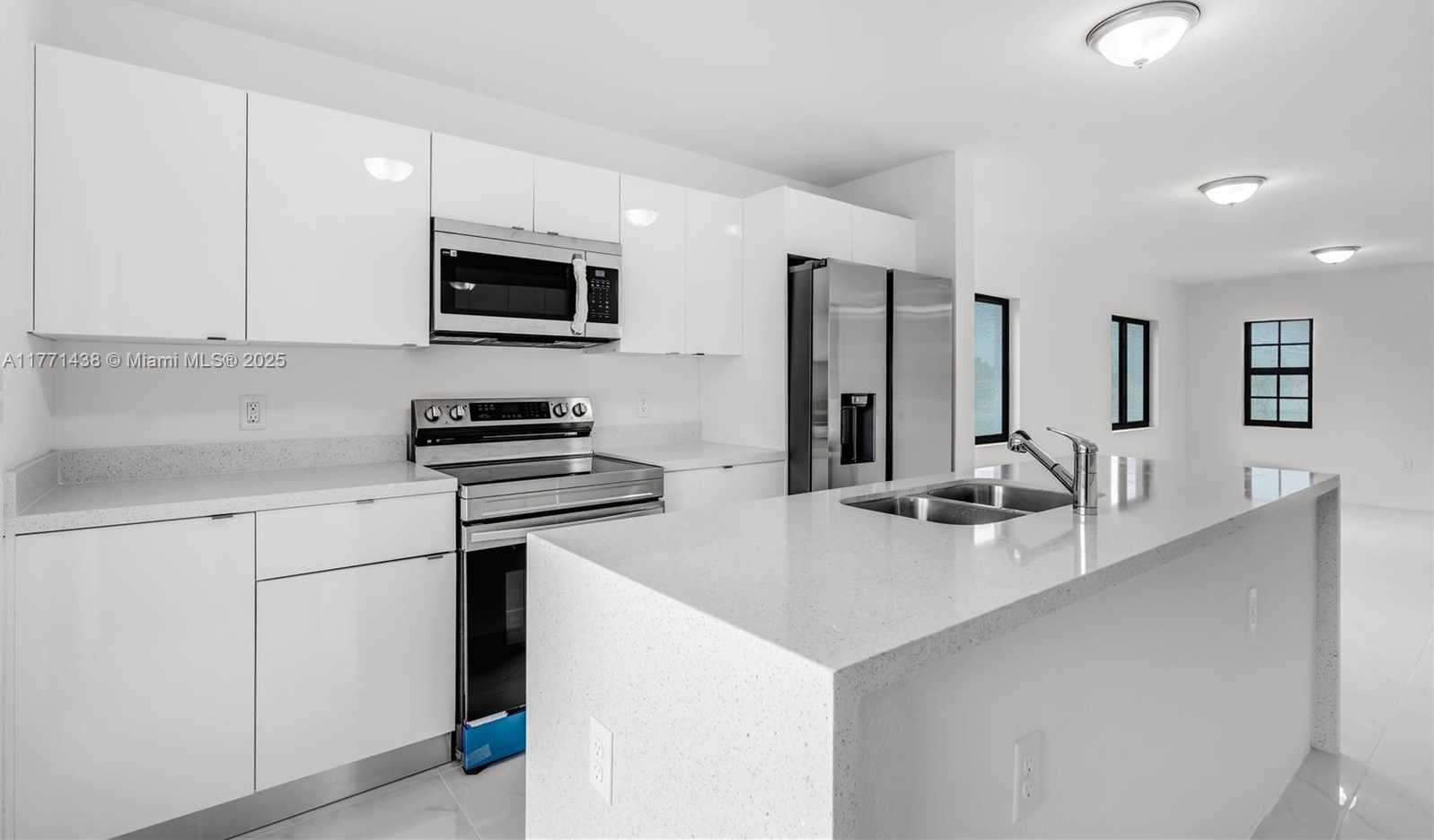 Small Image of 1457 NORTH WEST 2 AVE, Miami Number 8