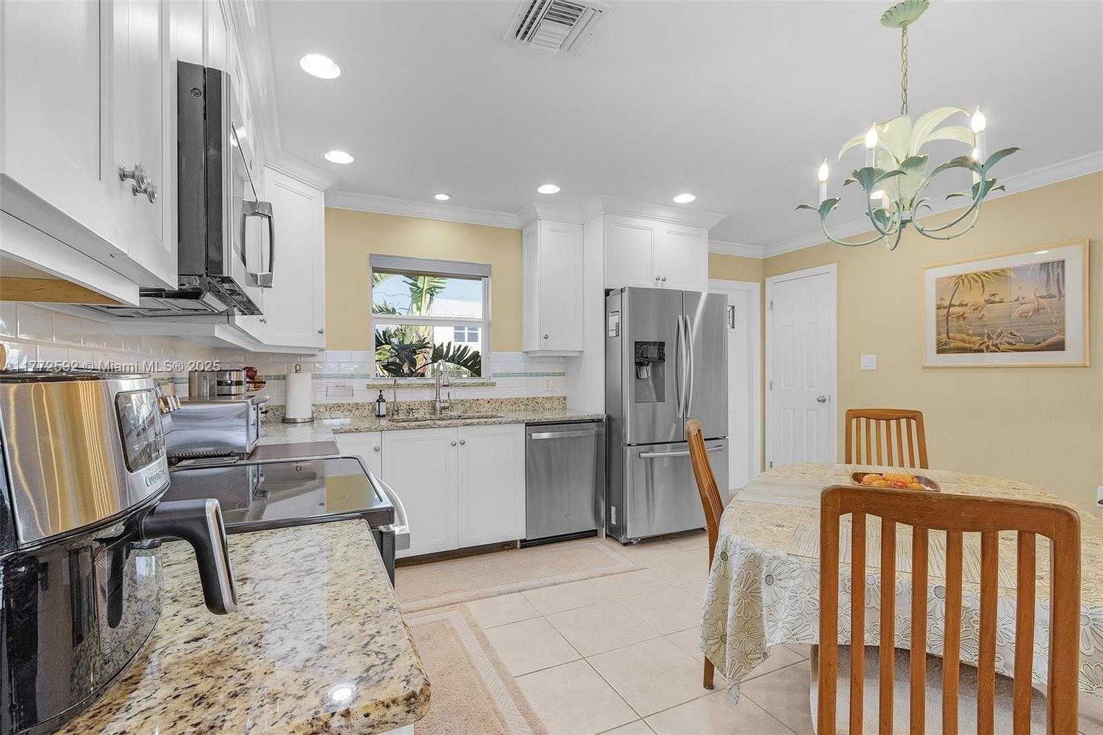 Small Image of 2859 CHERYL ST #2, Cape Coral Number 11