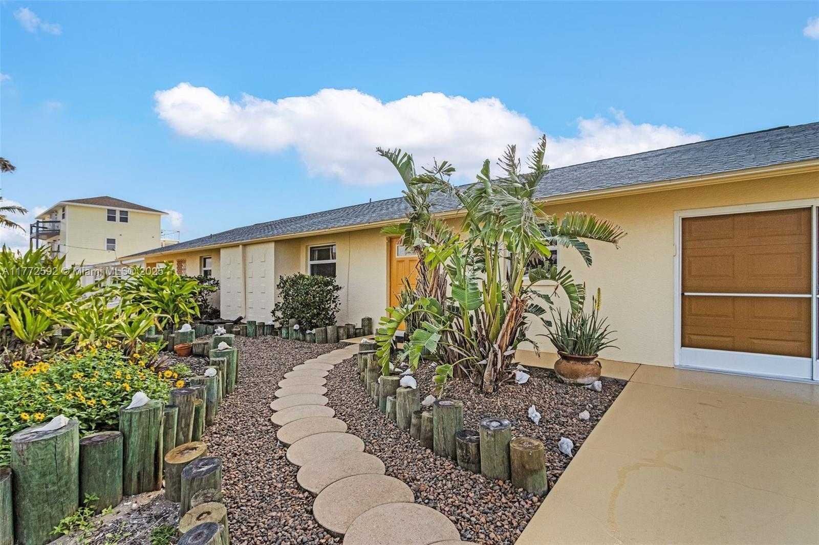 Small Image of 2859 CHERYL ST #2, Cape Coral Number 6