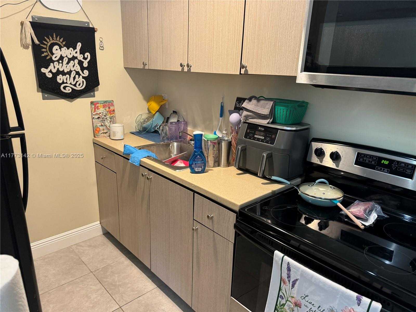 Small Image of 2960 SOUTH WEST 17TH ST #5, Fort Lauderdale Number 21