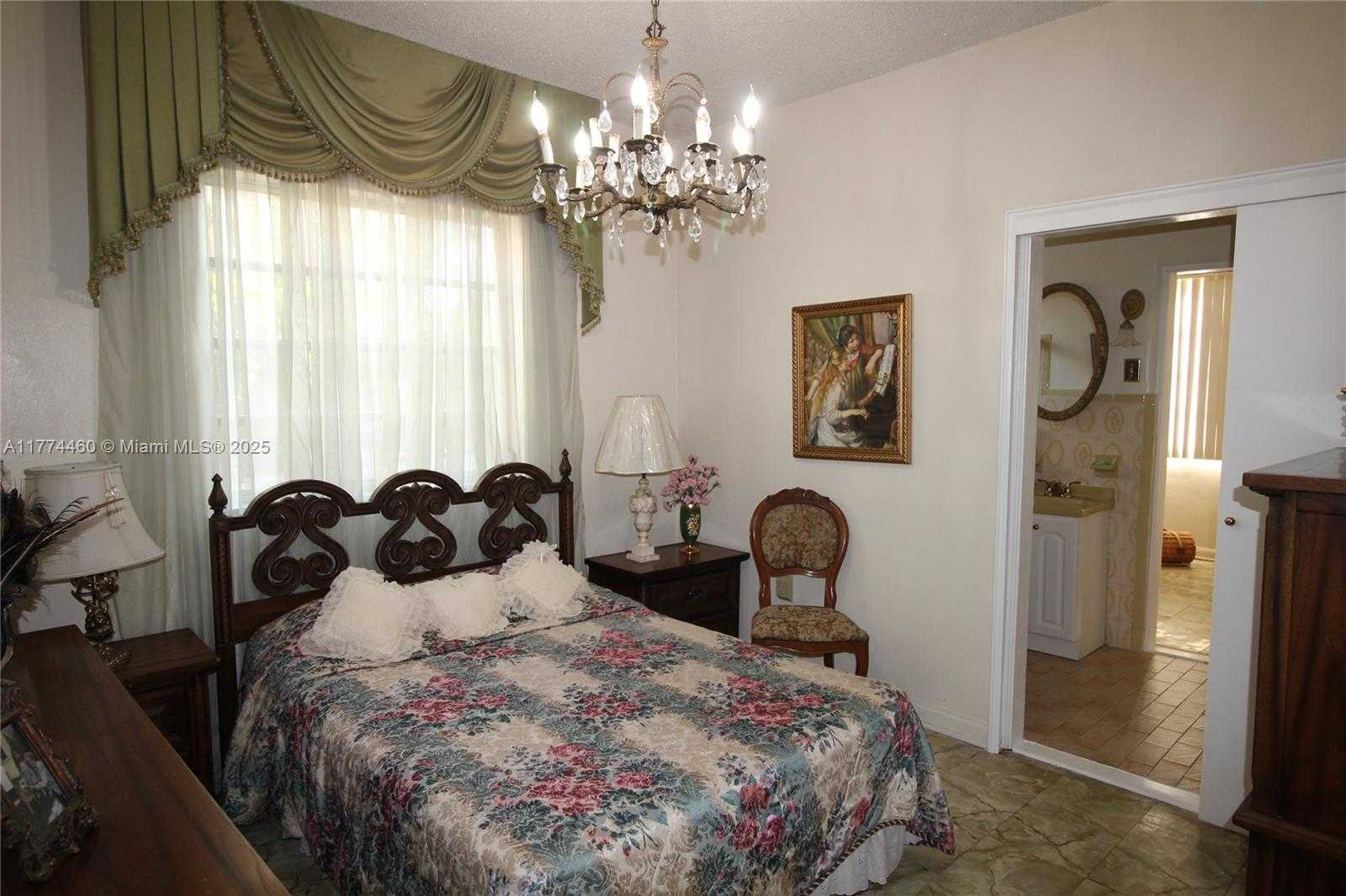 Small Image of 870 NORTH WEST 14TH CT #2, Miami Number 25