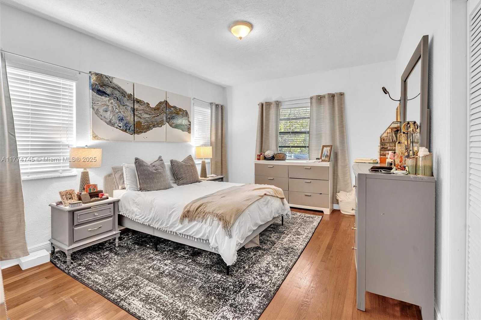 Small Image of 836 WEST 40TH ST, Miami Beach Number 14