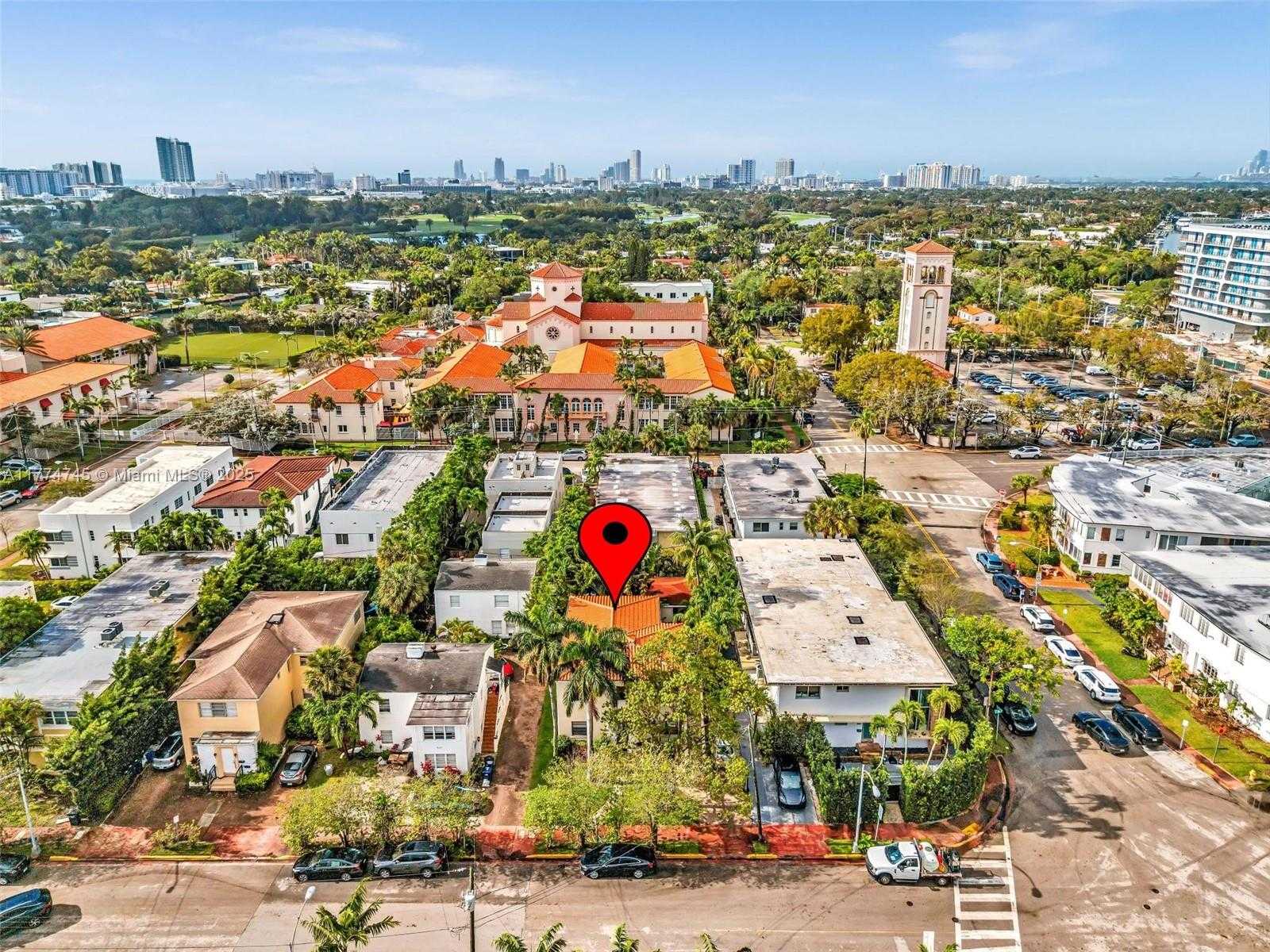 Small Image of 836 WEST 40TH ST, Miami Beach Number 41