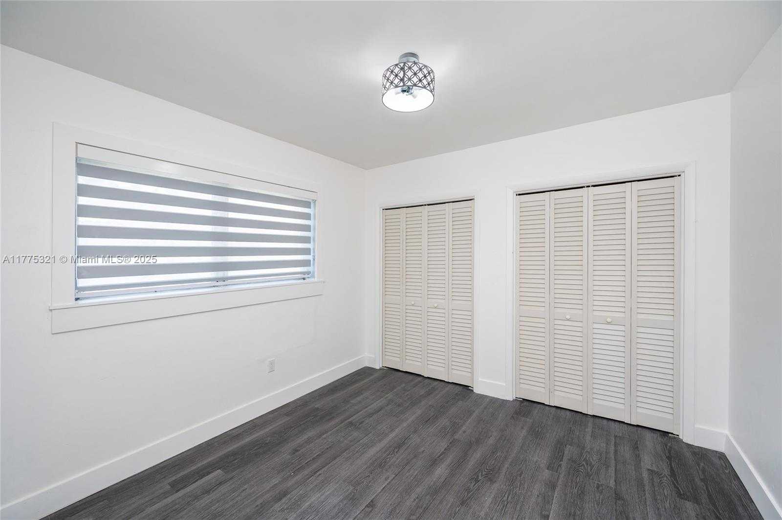 Small Image of 1704 SOUTH LE JEUNE RD #2, Coral Gables Number 24