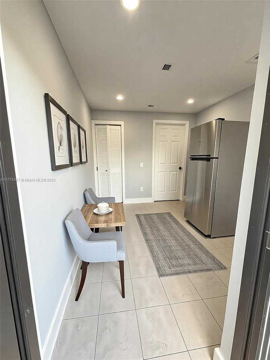 Small Image of 781 NORTH WEST 108TH ST, Miami Number 10