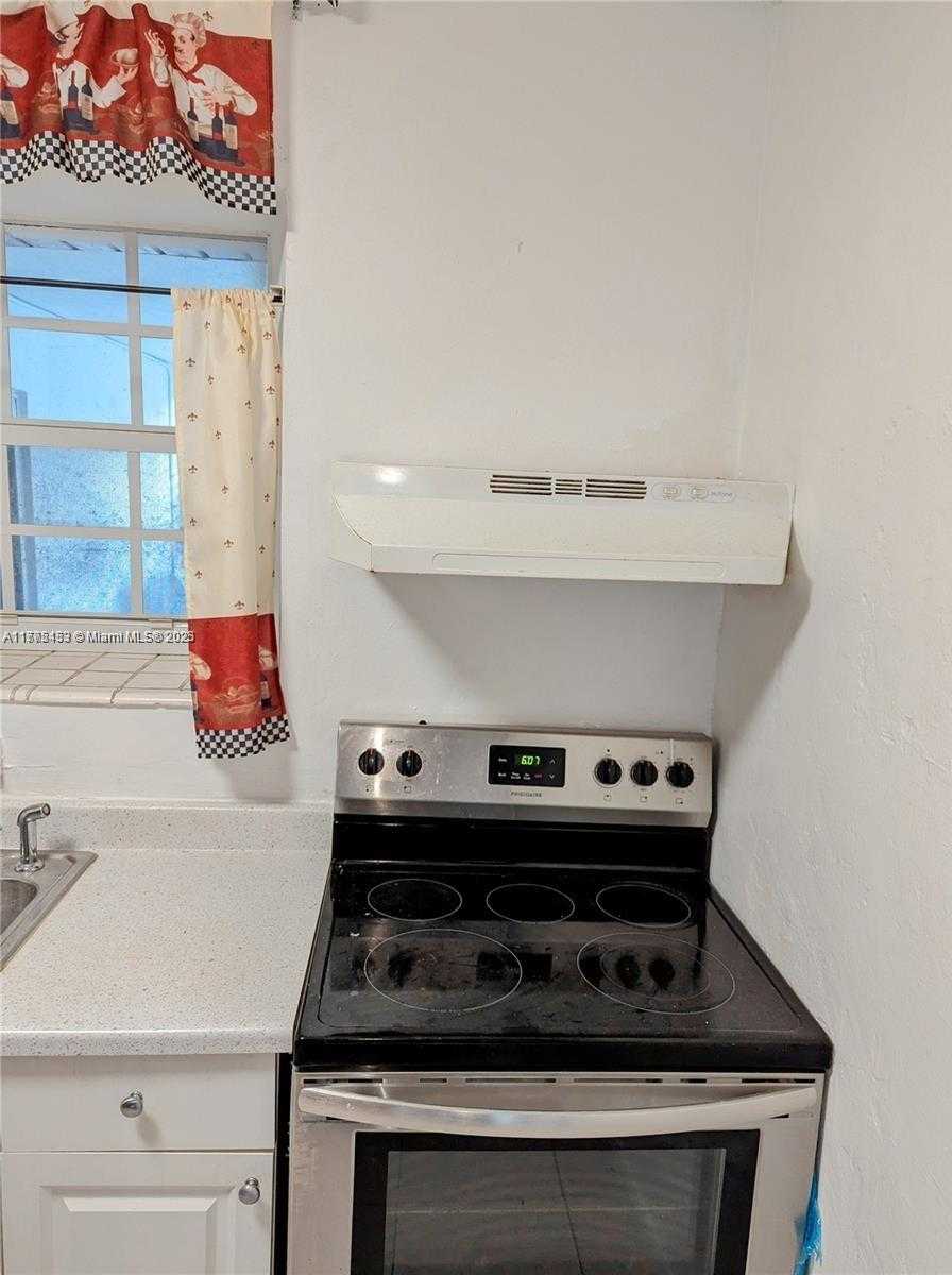 Small Image of 6130 SOUTH WEST 32ND ST, Miramar Number 21