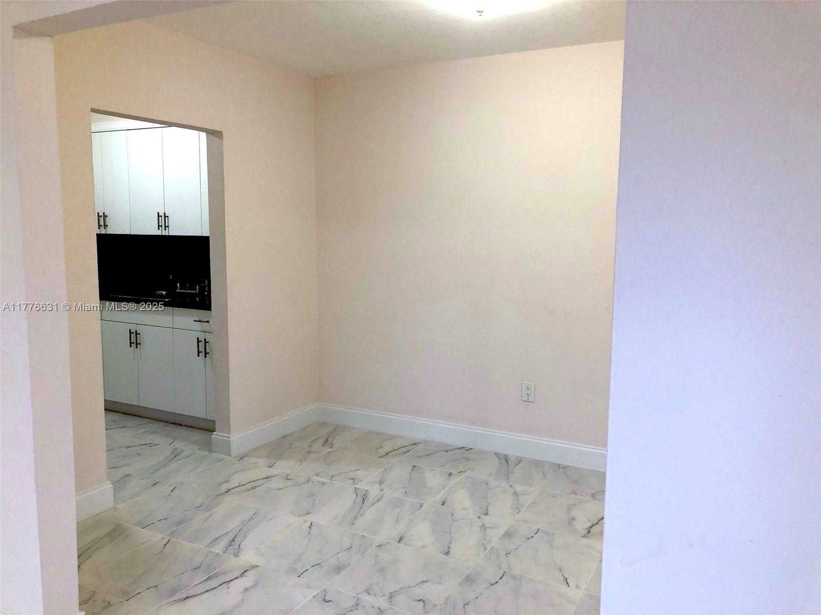 Small Image of 1740 NORTH WEST 41ST ST, Miami Number 3