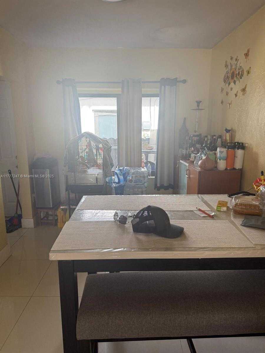 Small Image of 2469 NORTH WEST 35TH ST, Miami Number 12
