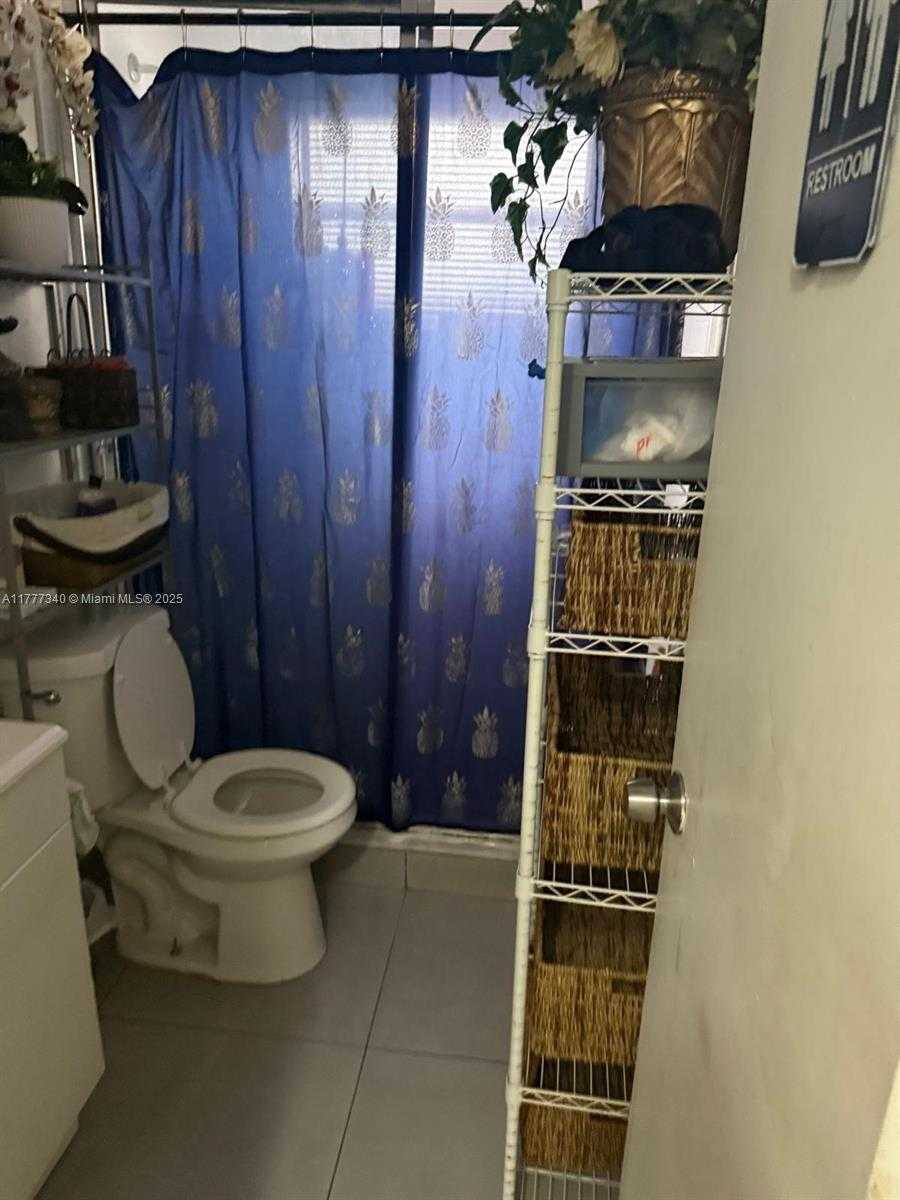 Small Image of 2917 NORTH WEST 23RD AVE, Miami Number 13