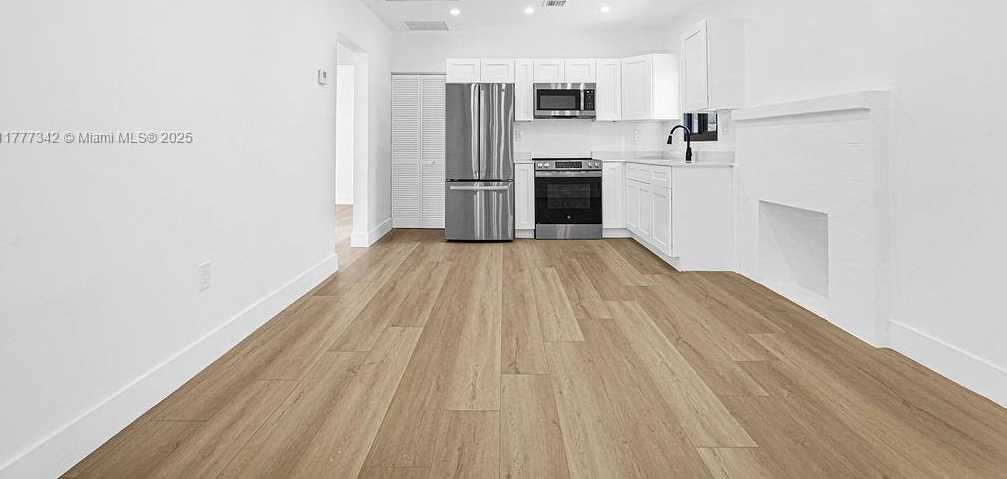 Small Image of 3040 NORTH WEST 13TH AVE, Miami Number 18