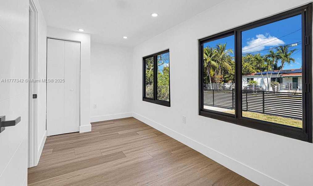 Small Image of 3040 NORTH WEST 13TH AVE, Miami Number 34