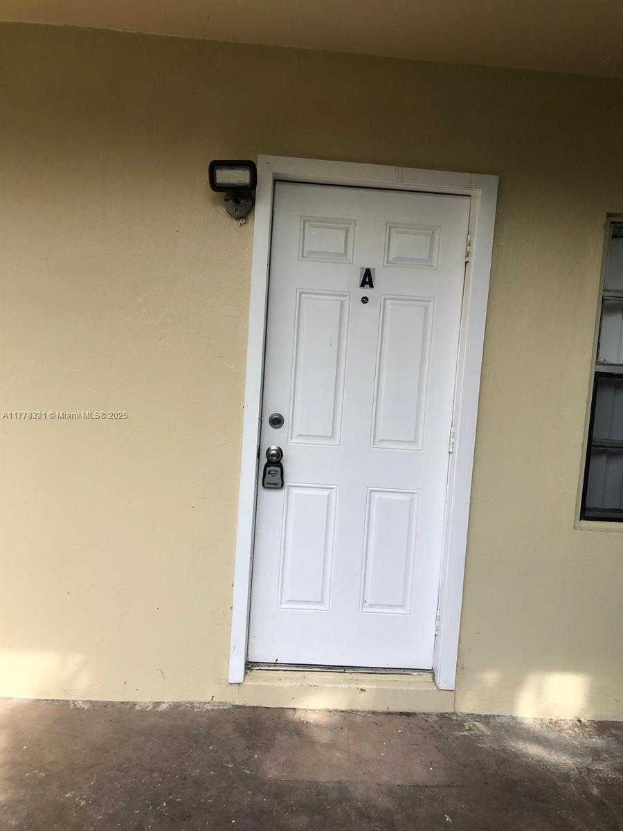 Small Image of 414 NORTH WEST 15TH WAY, Fort Lauderdale Number 3