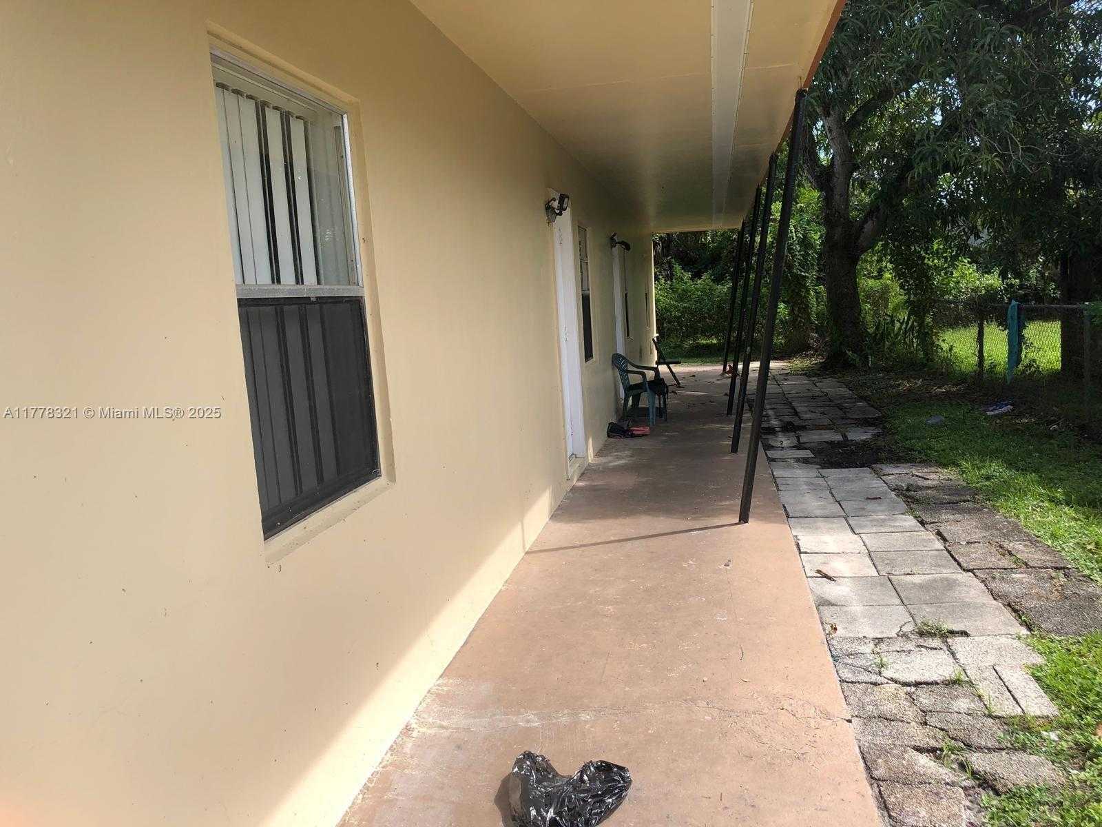 Small Image of 414 NORTH WEST 15TH WAY, Fort Lauderdale Number 4