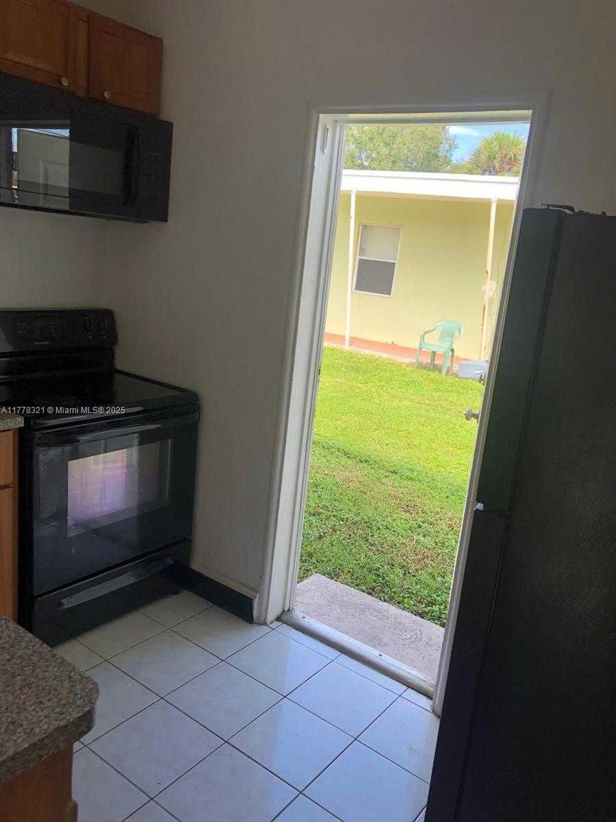 Small Image of 414 NORTH WEST 15TH WAY, Fort Lauderdale Number 5