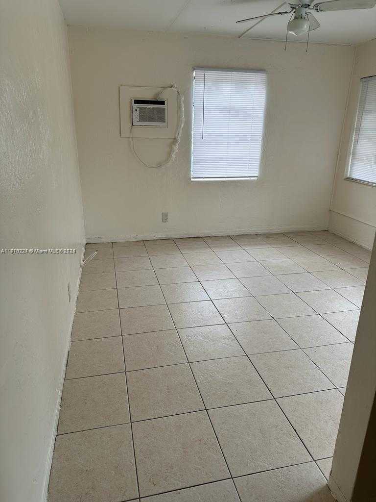 Small Image of 756 NORTH WEST 5TH ST, Hallandale Beach Number 6