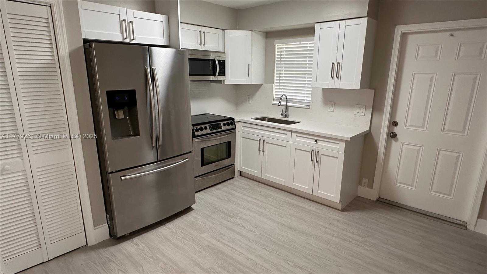Small Image of 216 NORTH WEST 12TH ST, Pompano Beach Number 21