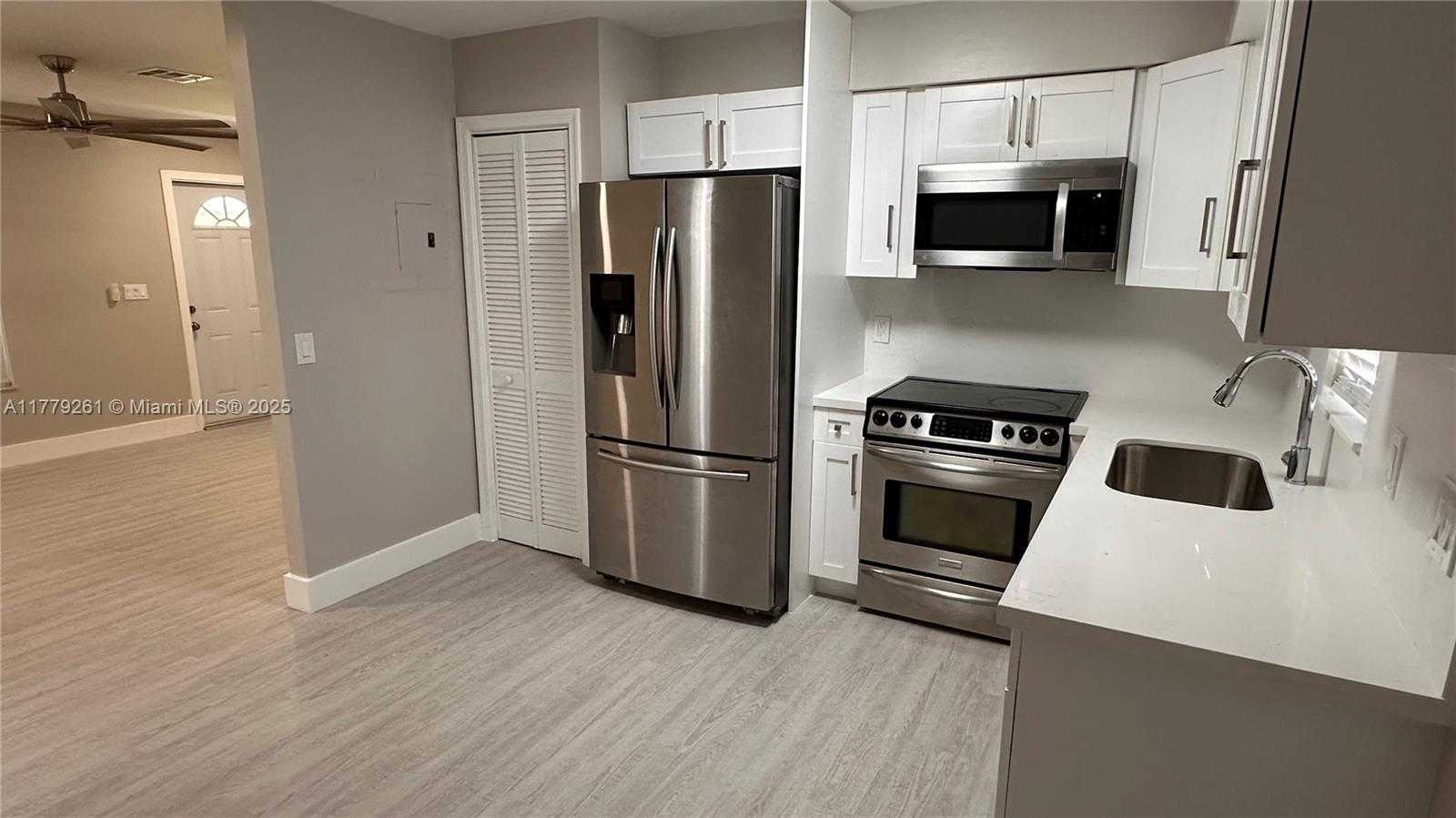 Small Image of 216 NORTH WEST 12TH ST, Pompano Beach Number 22