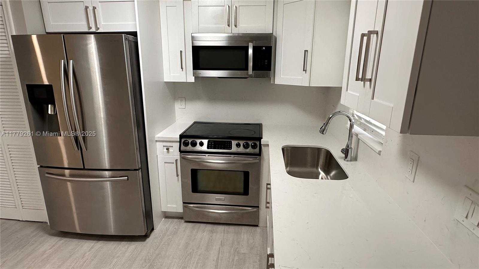 Small Image of 216 NORTH WEST 12TH ST, Pompano Beach Number 23
