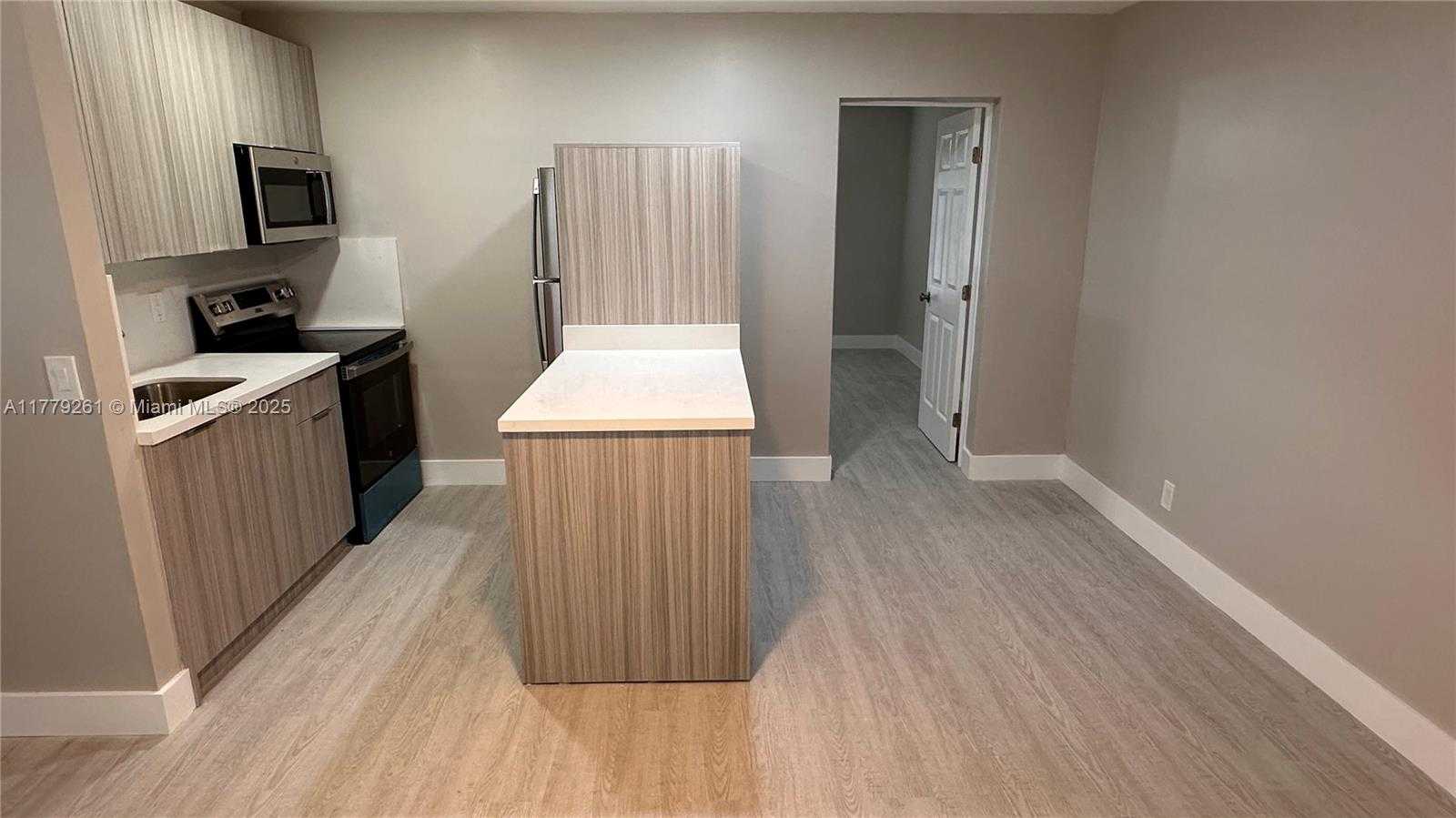 Small Image of 216 NORTH WEST 12TH ST, Pompano Beach Number 31