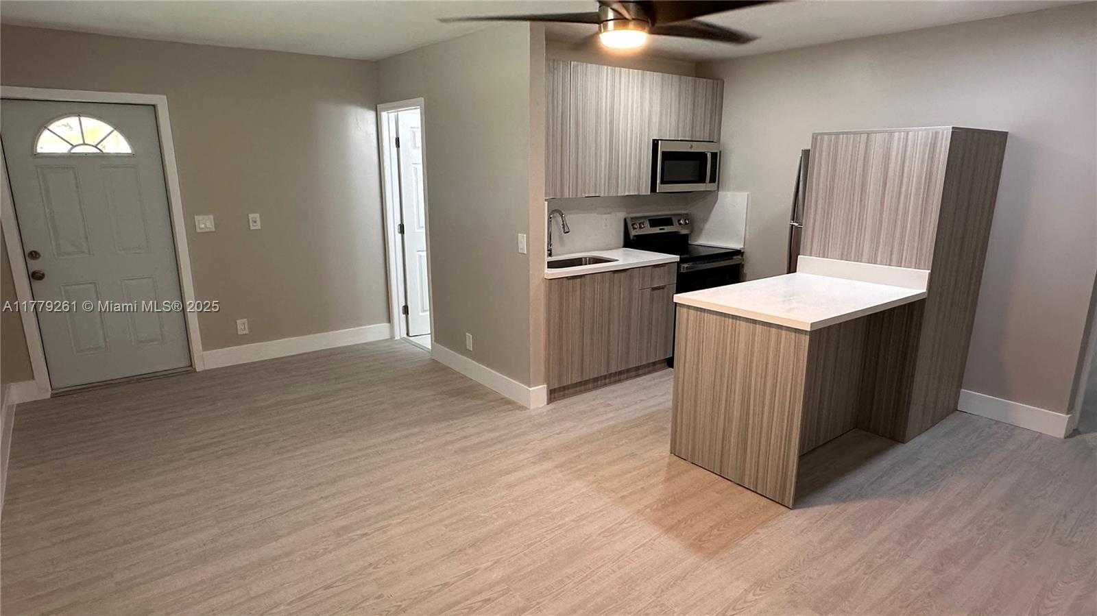 Small Image of 216 NORTH WEST 12TH ST, Pompano Beach Number 32