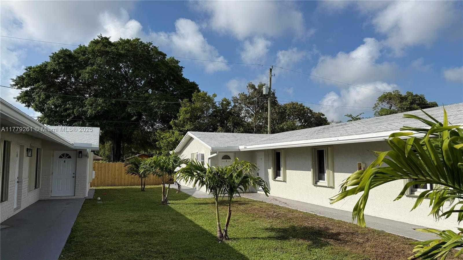 Small Image of 216 NORTH WEST 12TH ST, Pompano Beach Number 9