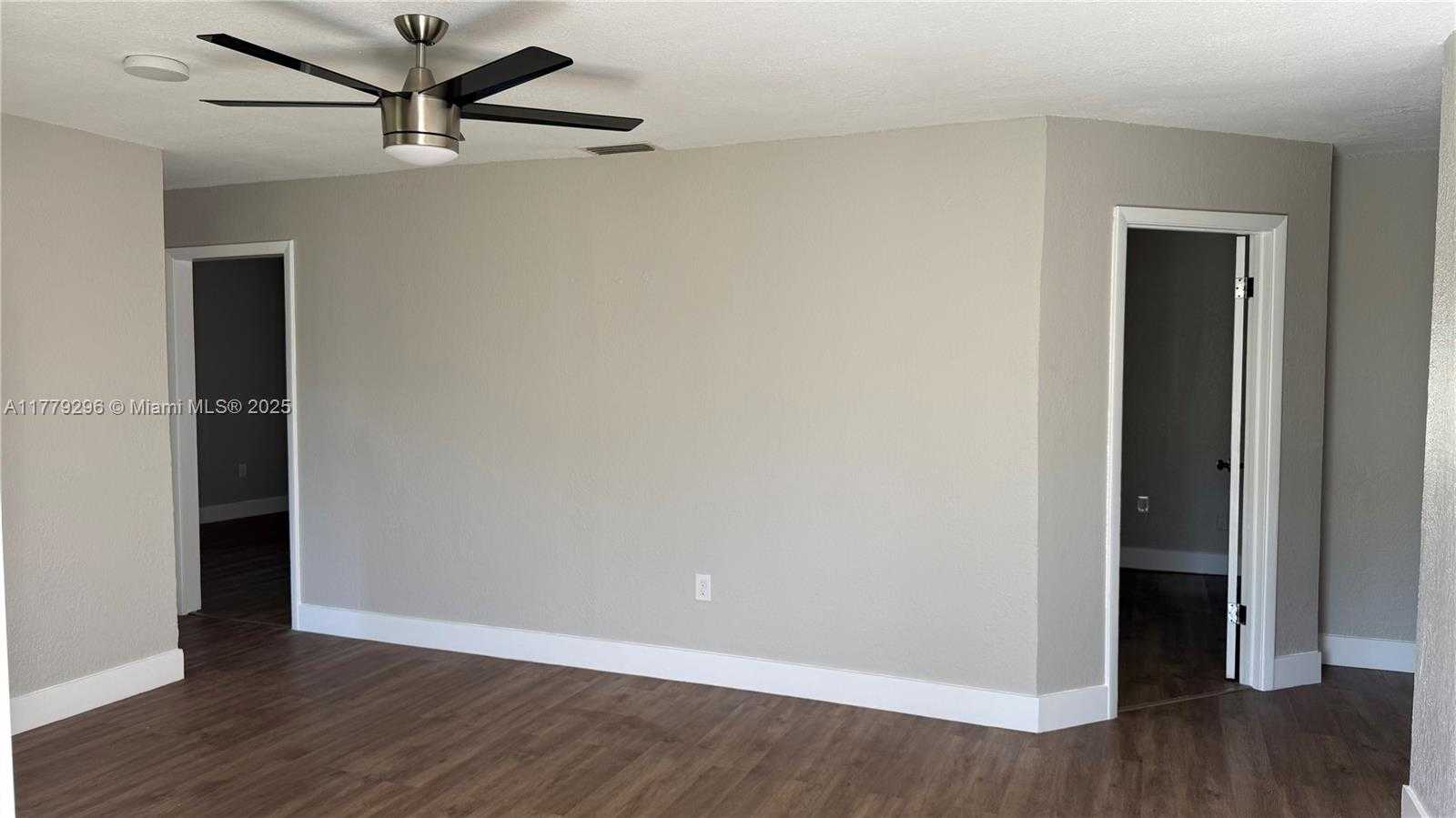 Small Image of 220 NORTH WEST 12TH ST, Pompano Beach Number 31