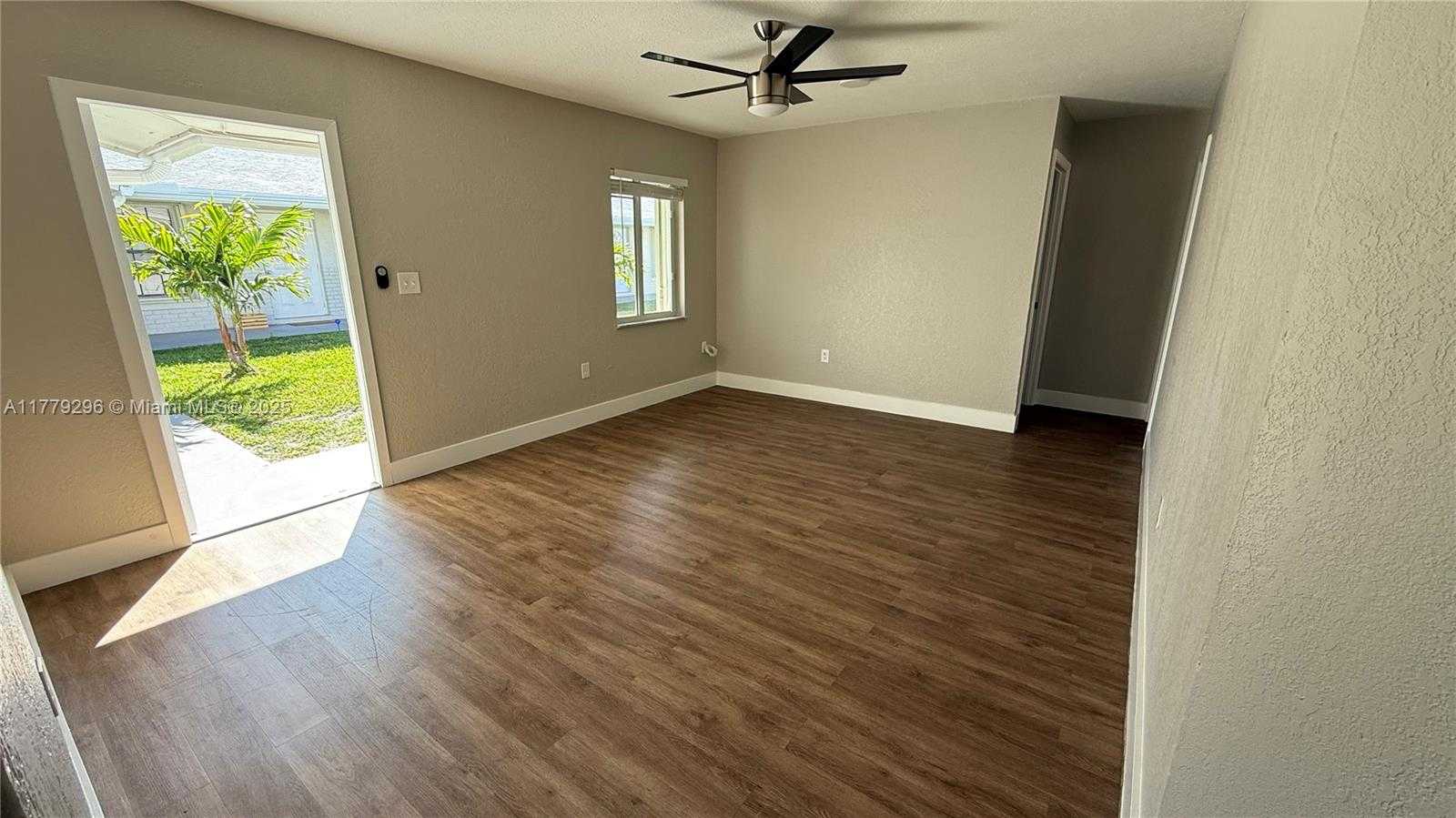 Small Image of 220 NORTH WEST 12TH ST, Pompano Beach Number 35