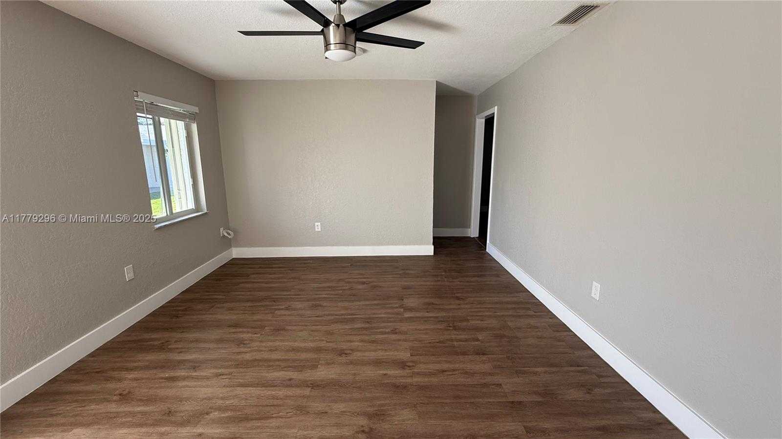 Small Image of 220 NORTH WEST 12TH ST, Pompano Beach Number 36