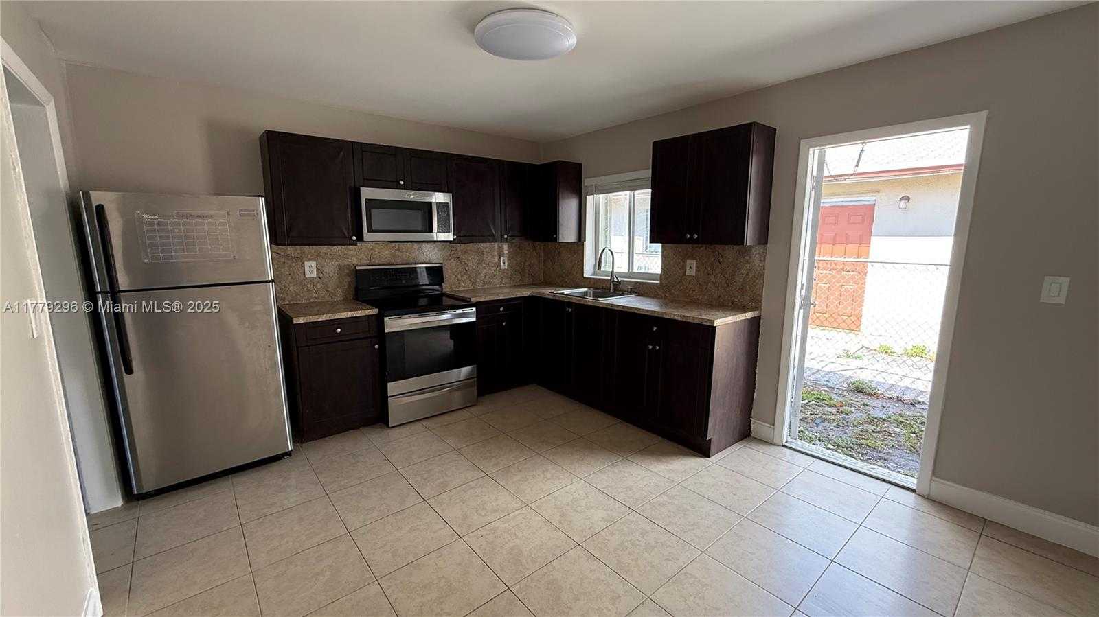 Small Image of 220 NORTH WEST 12TH ST, Pompano Beach Number 74
