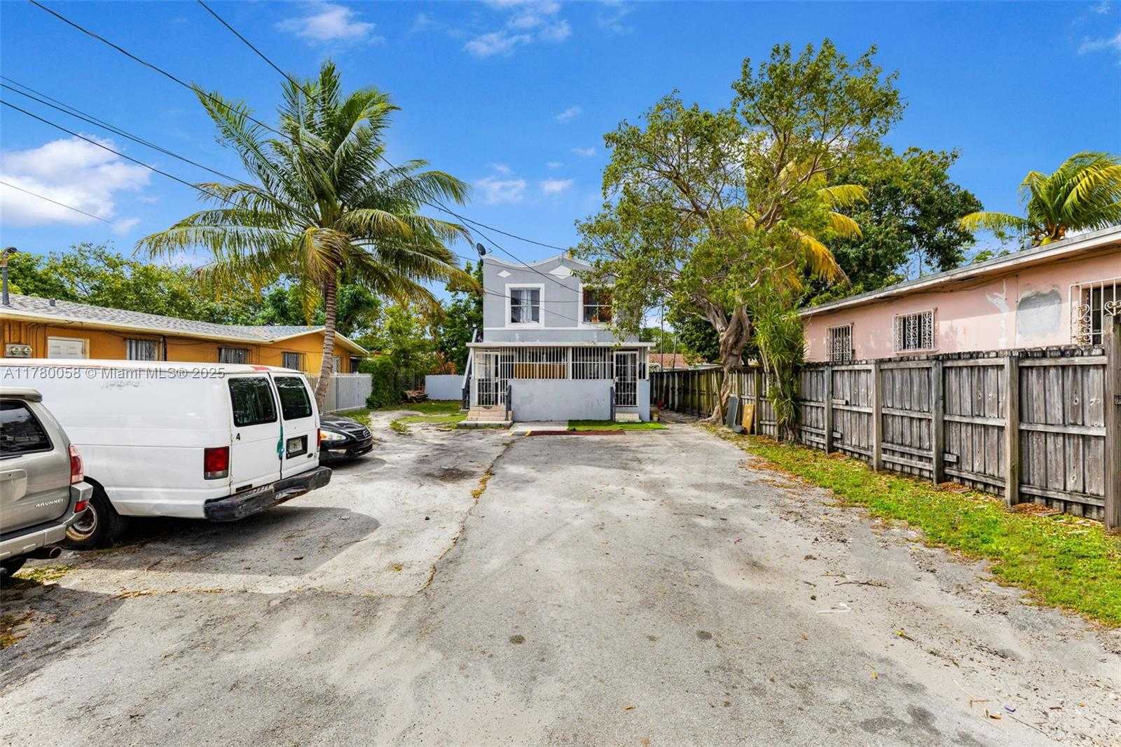 Small Image of 1236 NORTH WEST 28TH ST #4, Miami Number 6