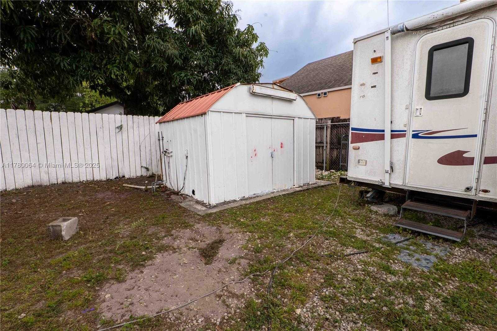 Small Image of 3100 NORTH WEST 91ST ST, Miami Number 5