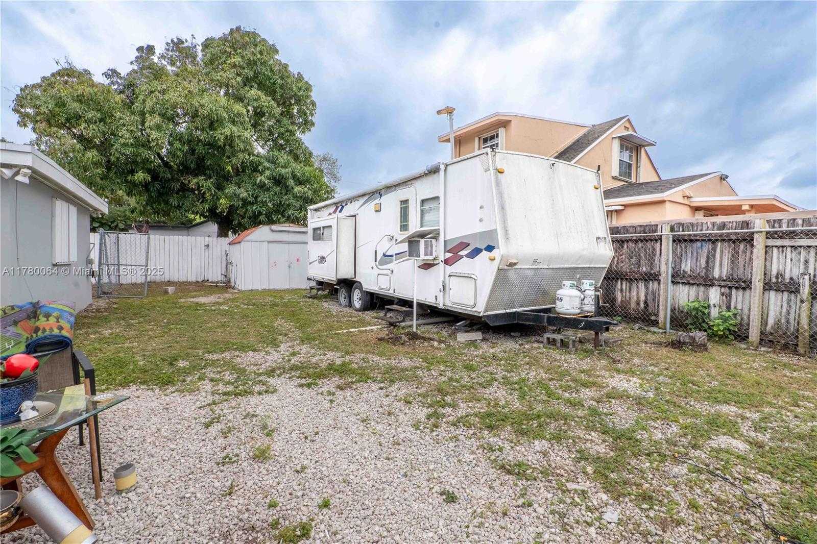 Small Image of 3100 NORTH WEST 91ST ST, Miami Number 8