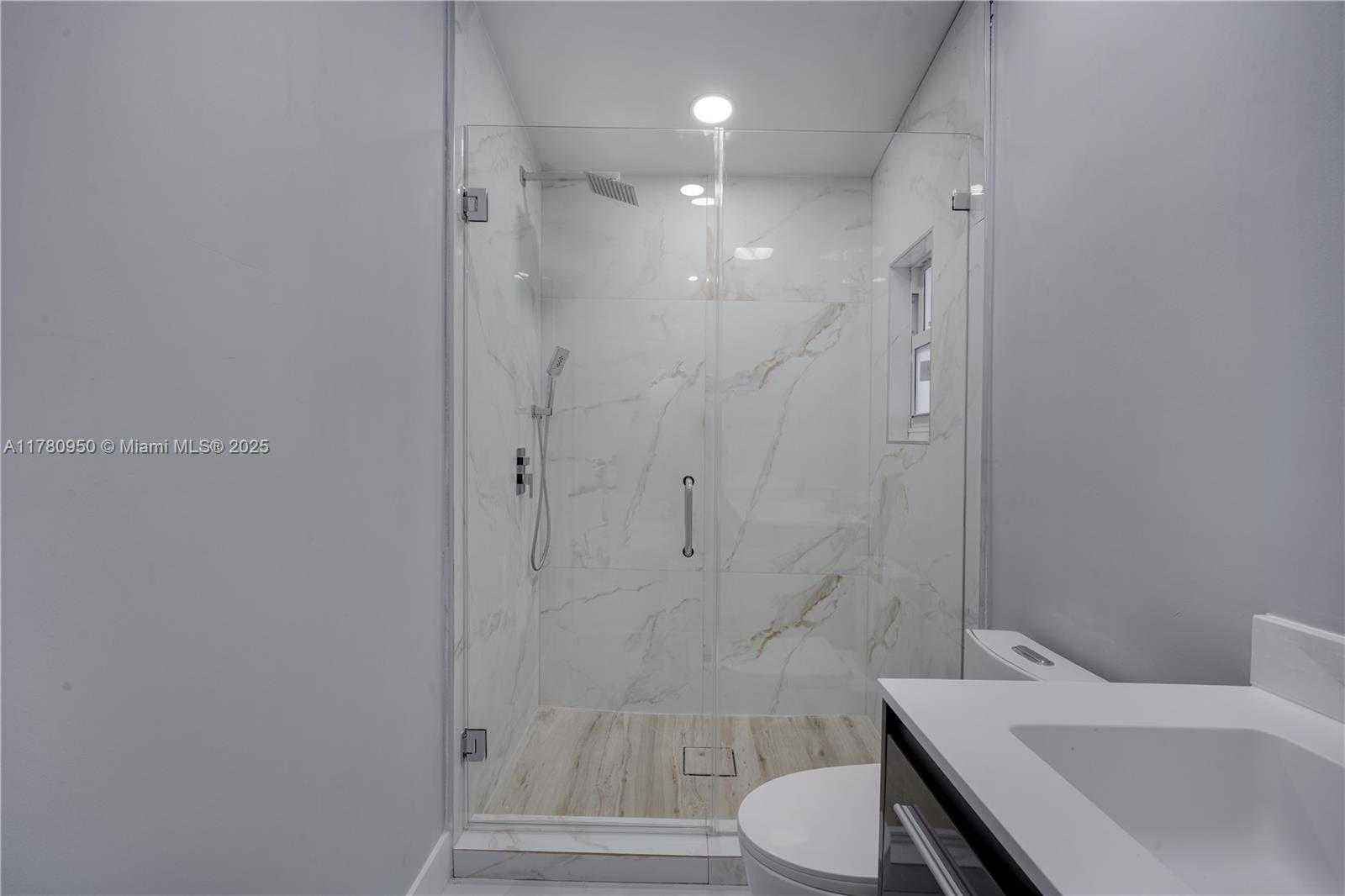 Small Image of 1114 SOUTH WEST 13TH CT, Miami Number 18