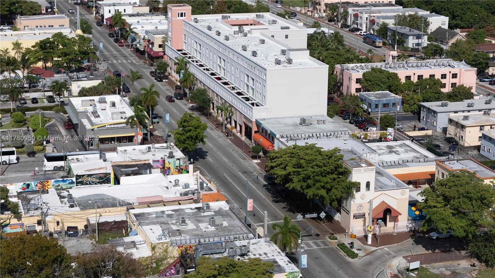 Small Image of 1114 SOUTH WEST 13TH CT, Miami Number 28