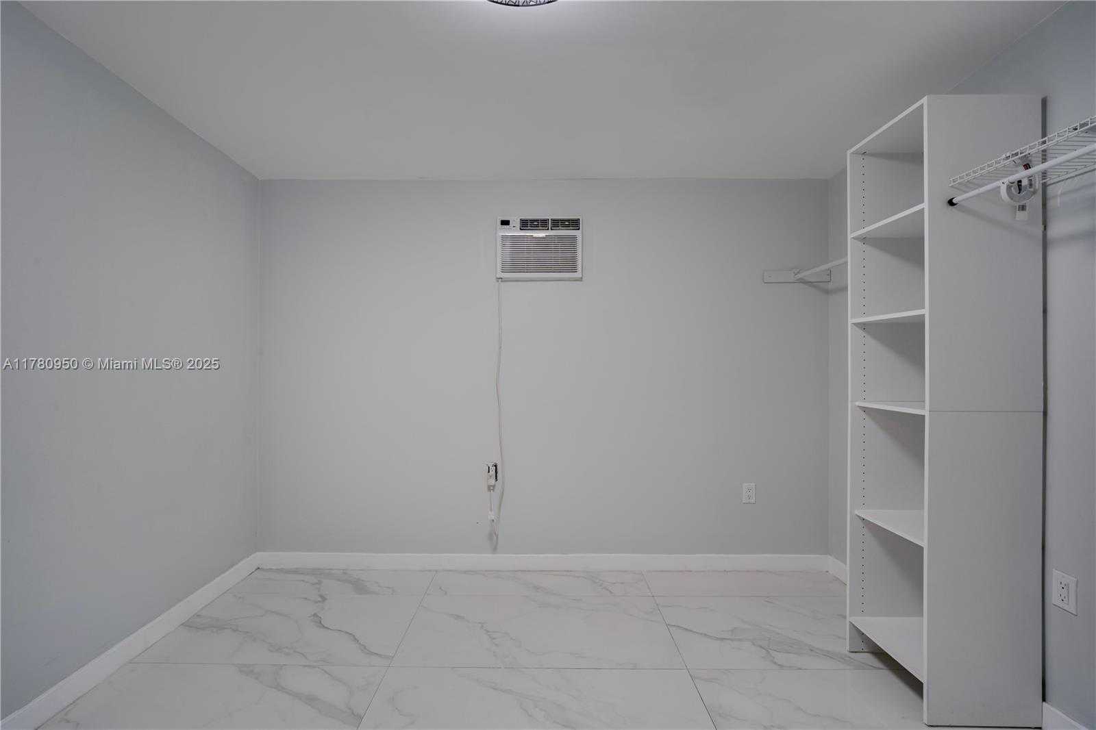 Small Image of 1114 SOUTH WEST 13TH CT, Miami Number 40