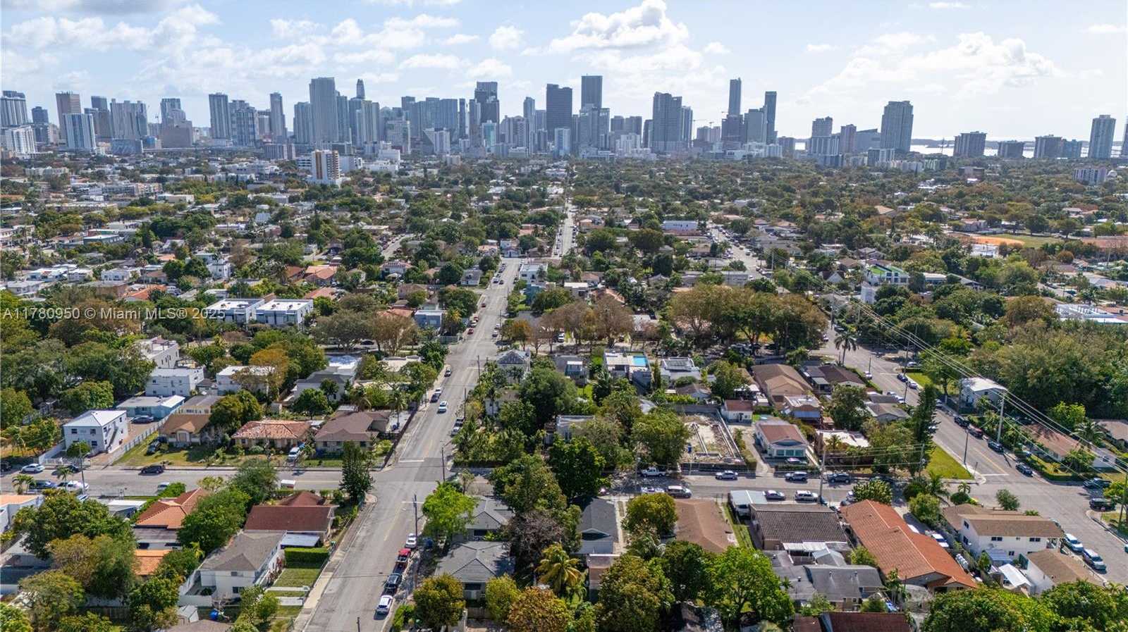 Small Image of 1114 SOUTH WEST 13TH CT, Miami Number 5