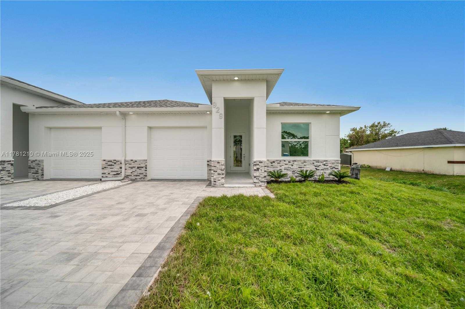 Small Image of 1153 COUNTESS AVE, Lehigh Acres Number 11
