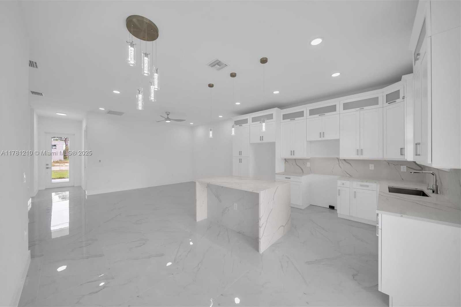 Small Image of 1153 COUNTESS AVE, Lehigh Acres Number 13