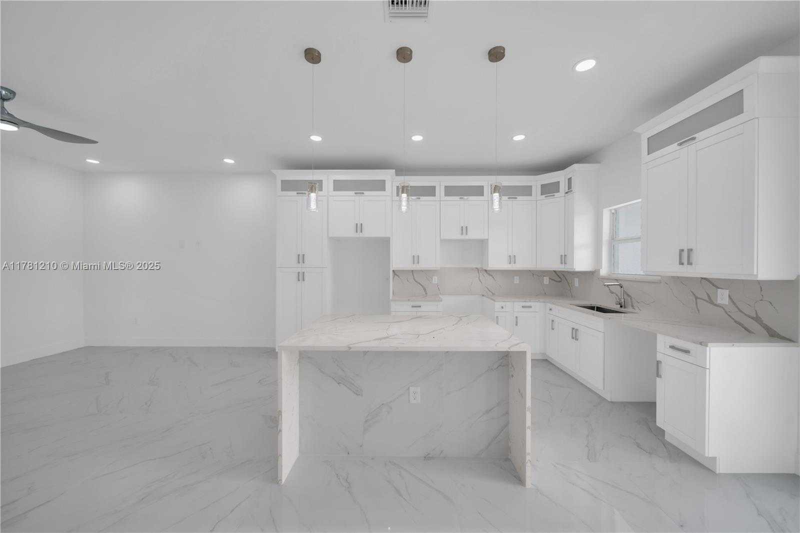 Small Image of 1153 COUNTESS AVE, Lehigh Acres Number 16