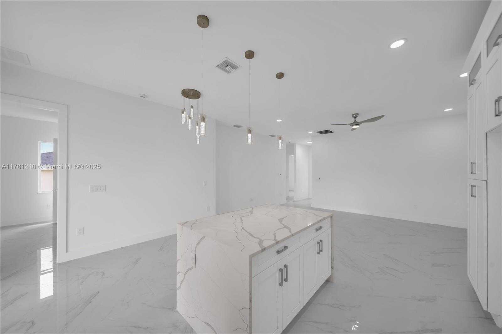 Small Image of 1153 COUNTESS AVE, Lehigh Acres Number 19