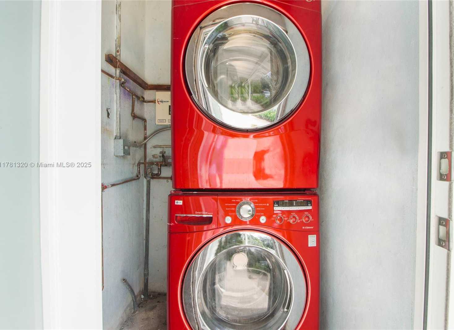Small Image of 7311 SOUTH WEST 63RD CT #2, South Miami Number 24