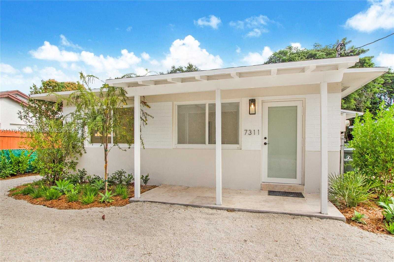 Small Image of 7311 SOUTH WEST 63RD CT #2, South Miami Number 3