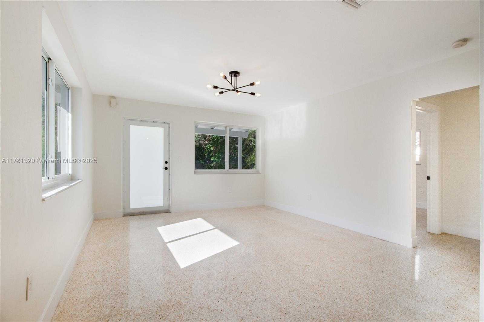 Small Image of 7311 SOUTH WEST 63RD CT #2, South Miami Number 5