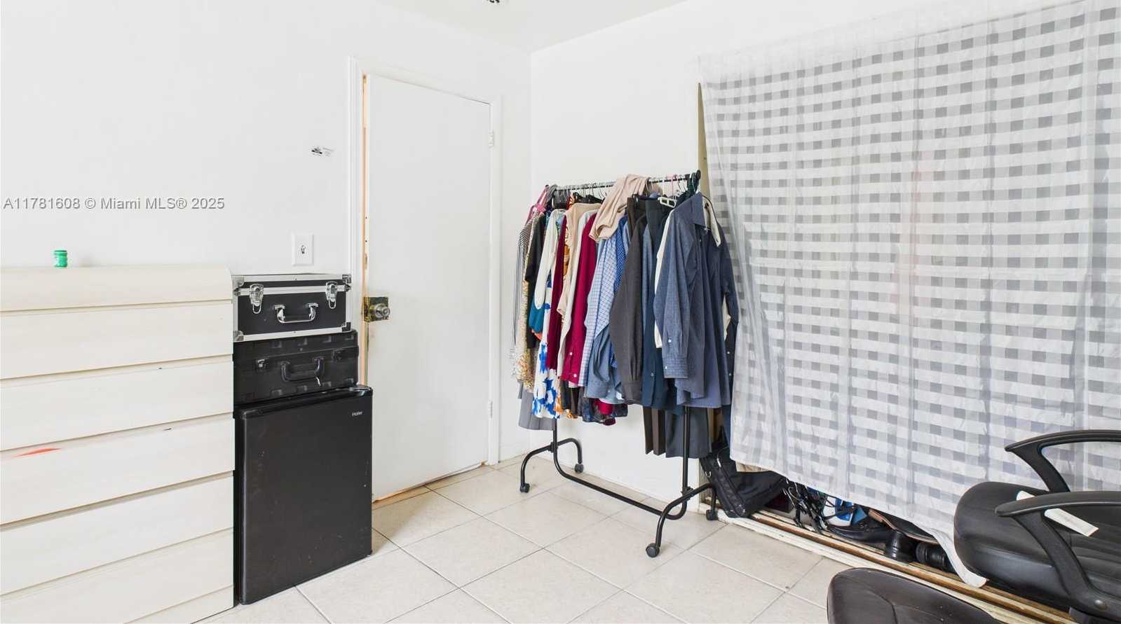 Small Image of 1901 SOUTH WEST 11TH ST, Fort Lauderdale Number 21