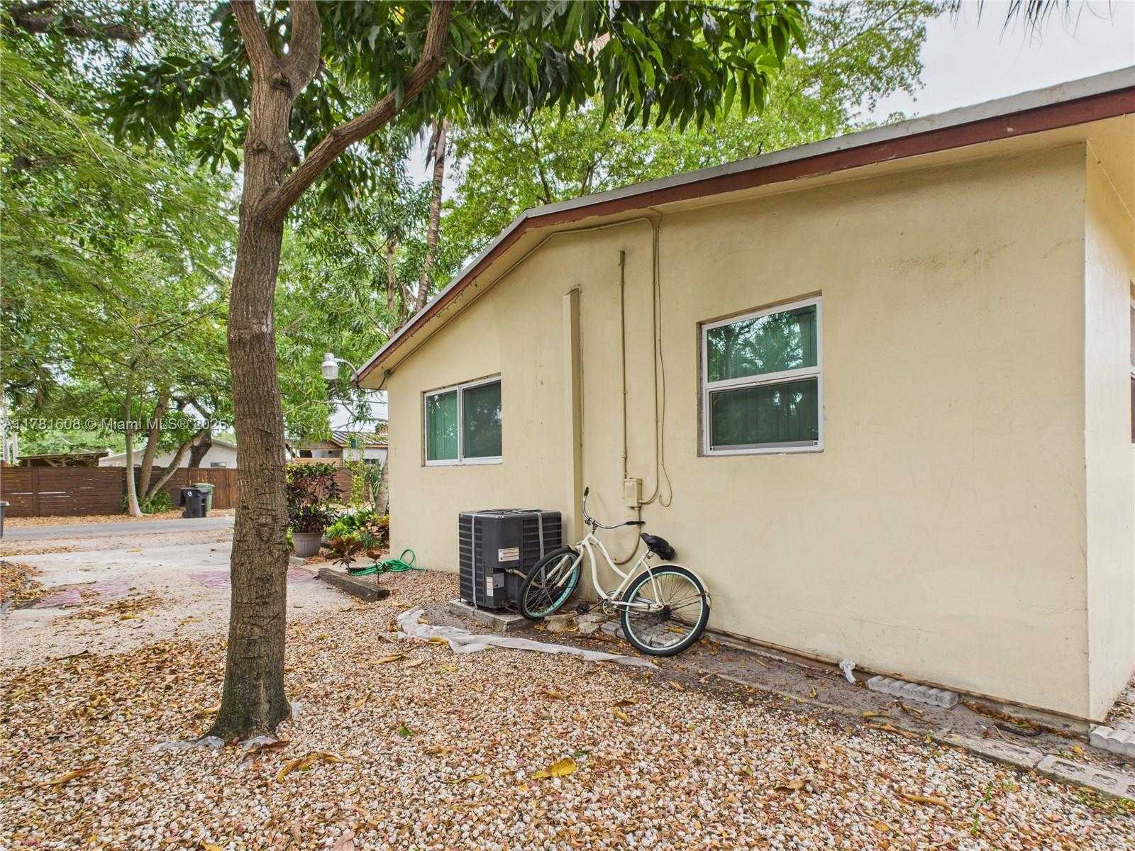 Small Image of 1901 SOUTH WEST 11TH ST, Fort Lauderdale Number 40