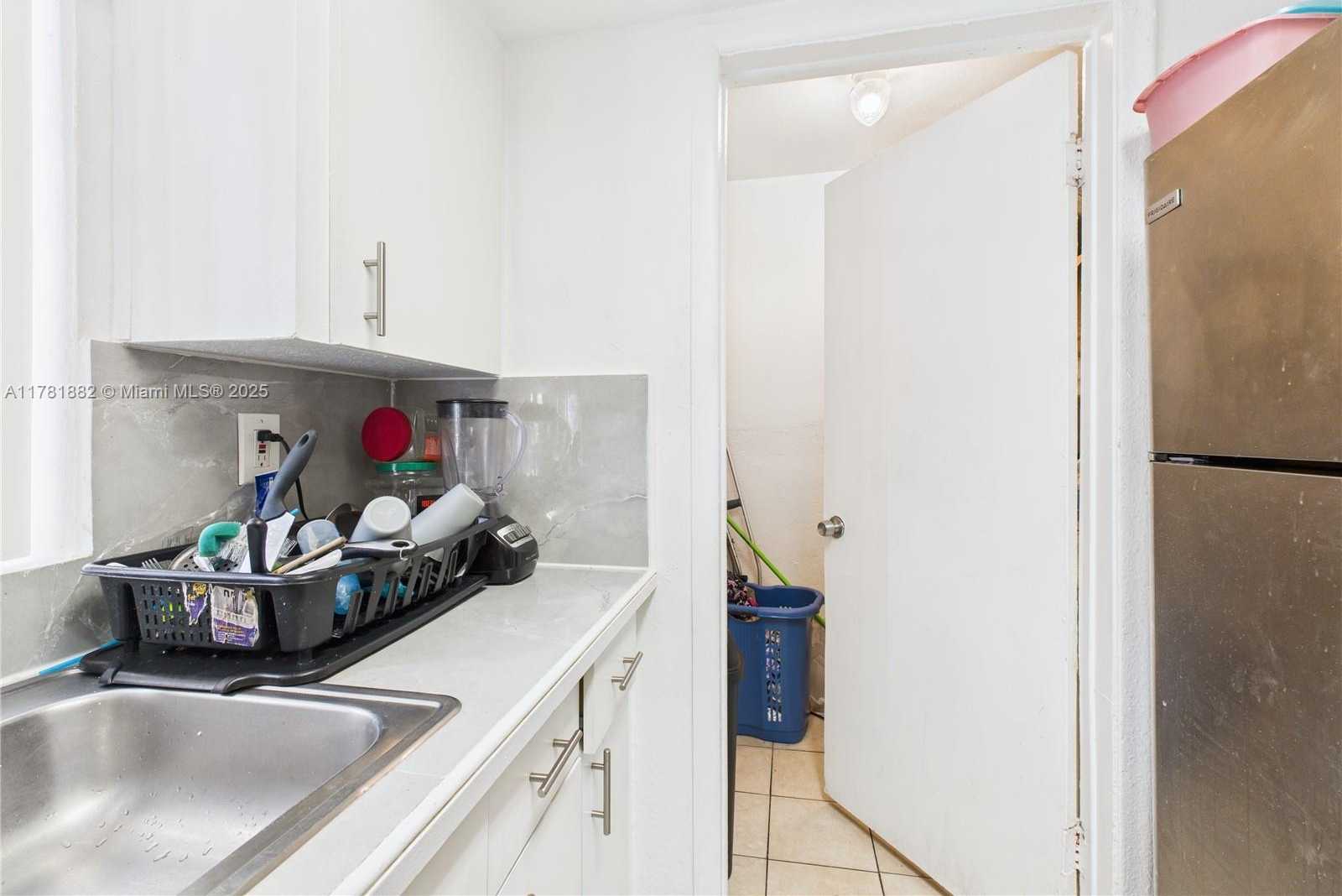 Small Image of 3000 NORTH WEST 13TH ST, Fort Lauderdale Number 10