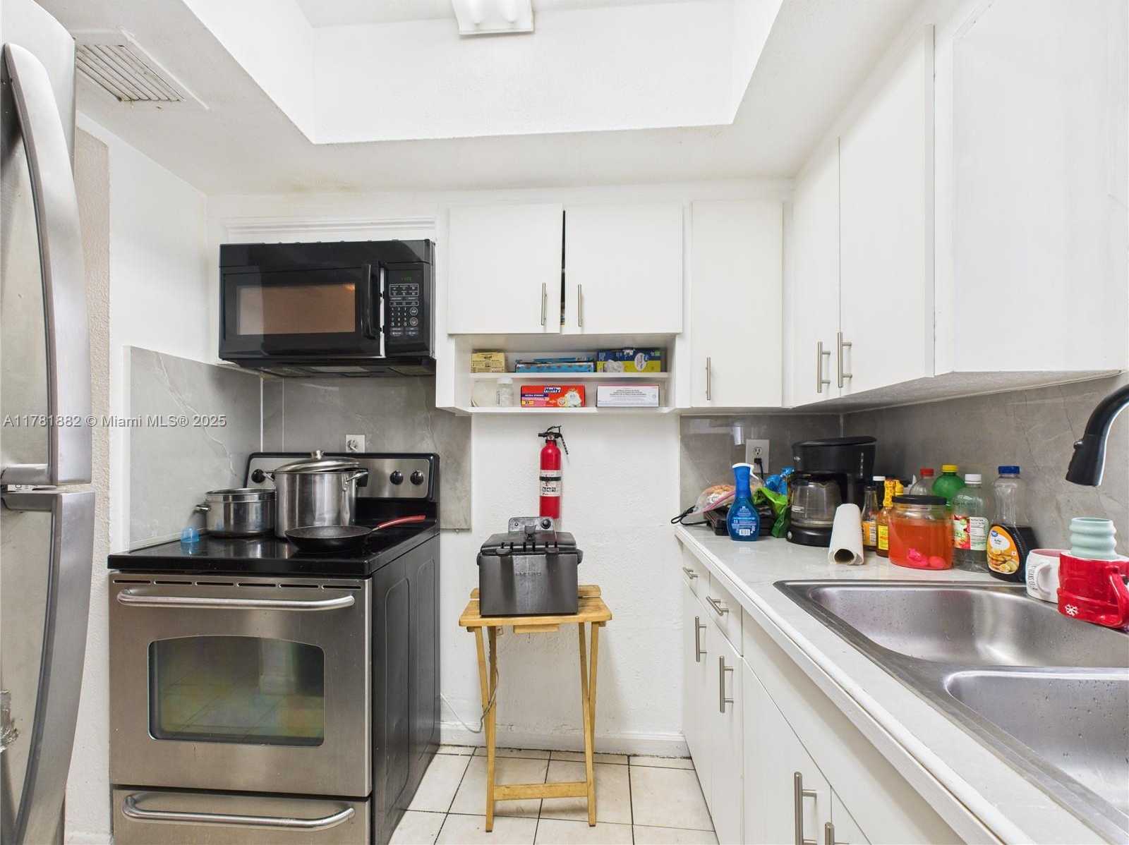 Small Image of 3000 NORTH WEST 13TH ST, Fort Lauderdale Number 24