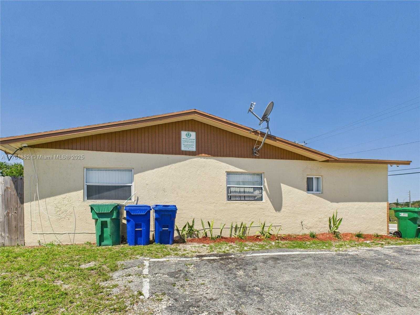Small Image of 3000 NORTH WEST 13TH ST, Fort Lauderdale Number 4