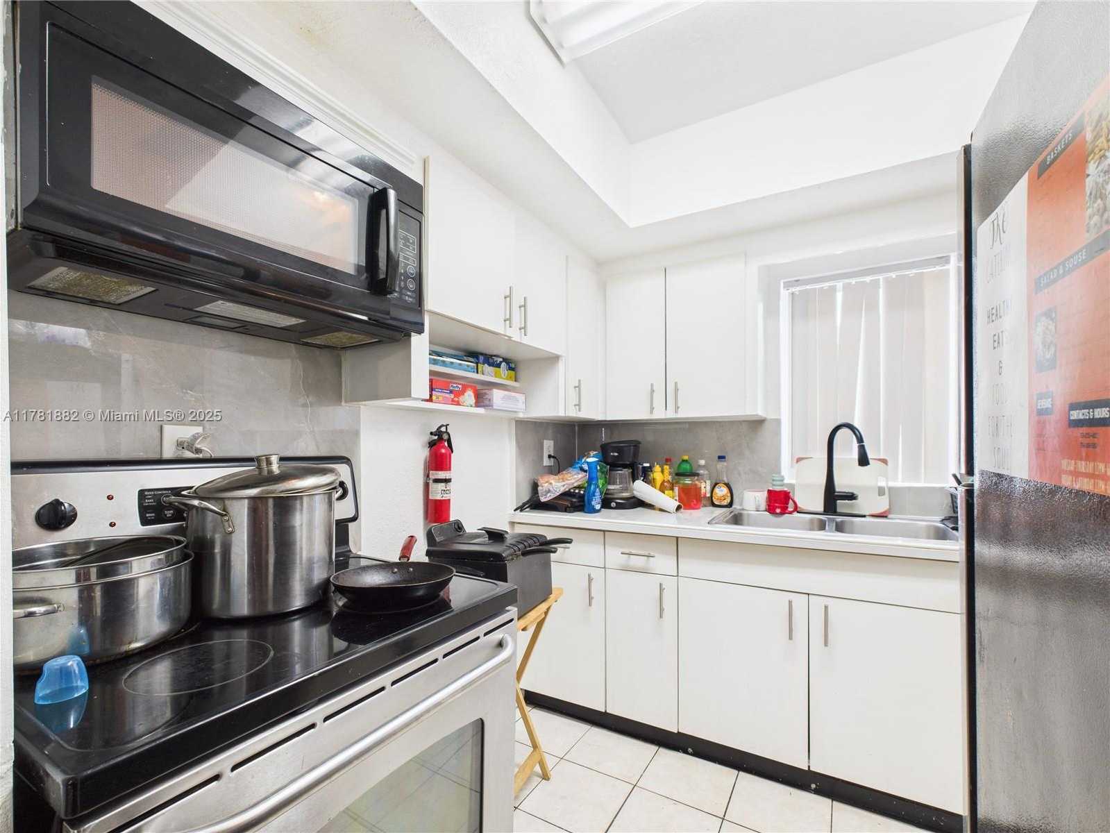 Small Image of 3000 NORTH WEST 13TH ST, Fort Lauderdale Number 9
