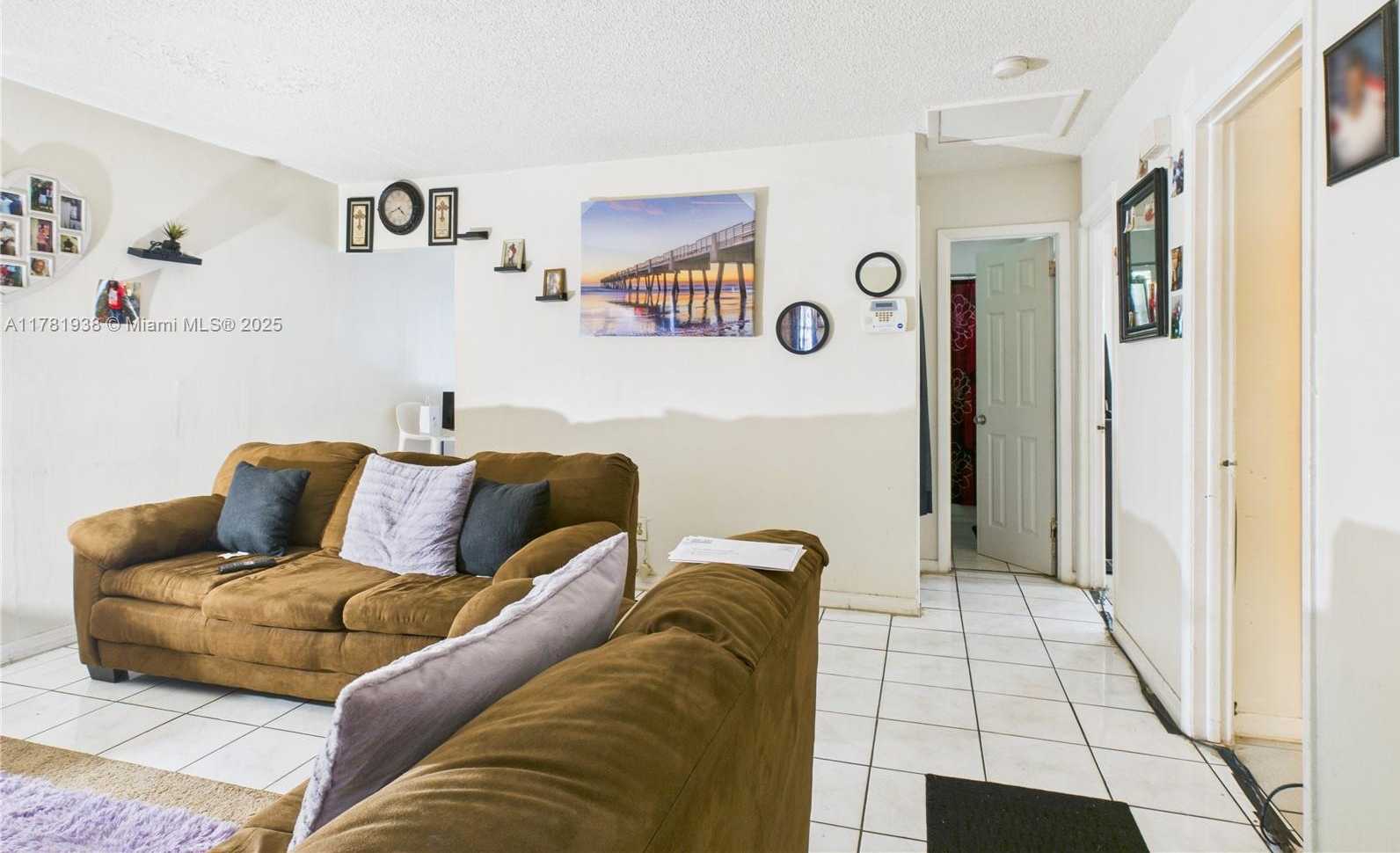 Small Image of 2707 NORTH WEST 13TH ST, Fort Lauderdale Number 23